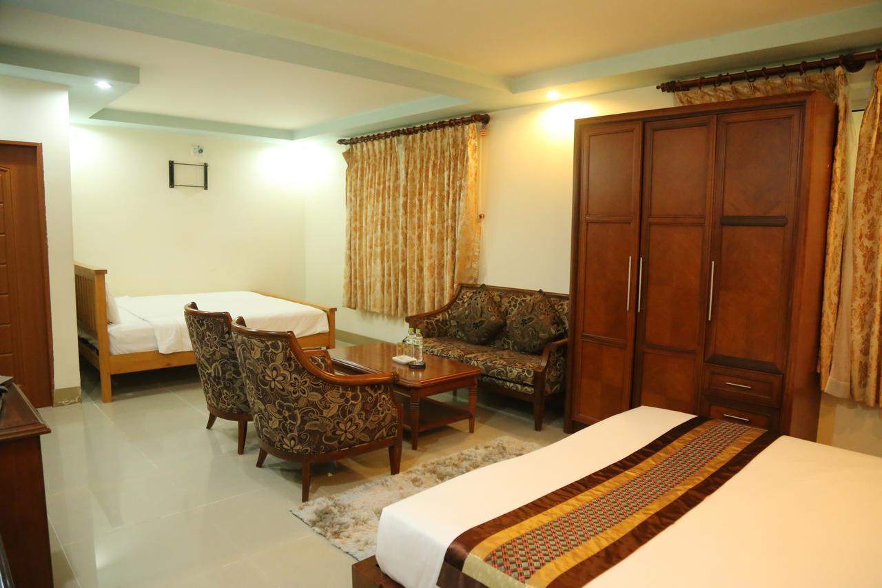 Hotel Golden 2*