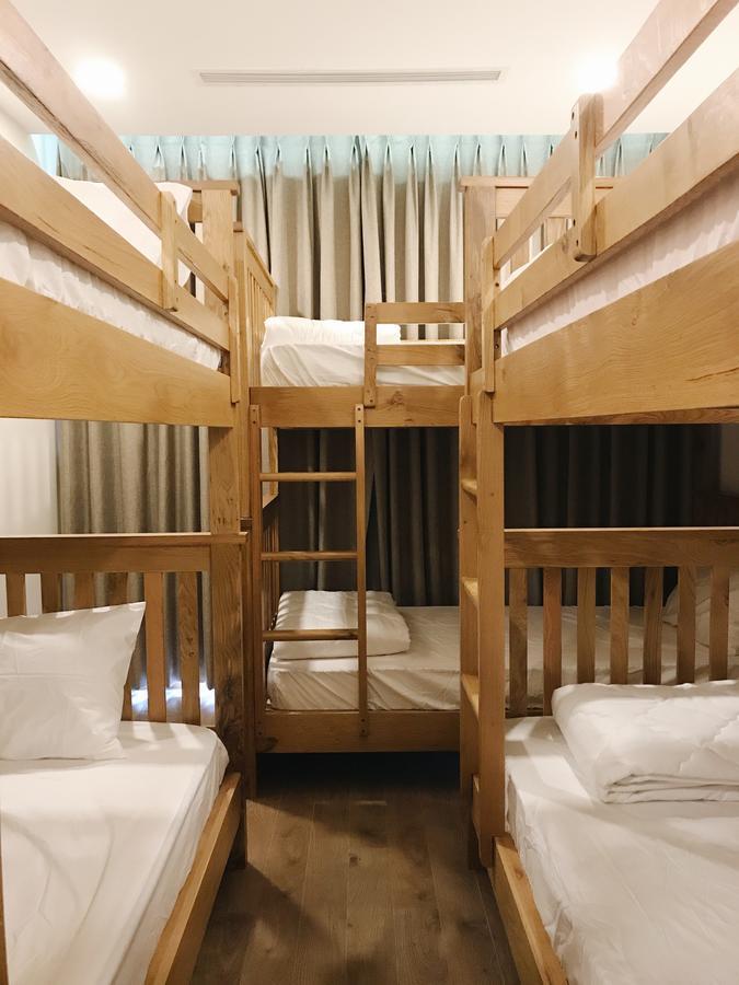 Travelaholic's 2*