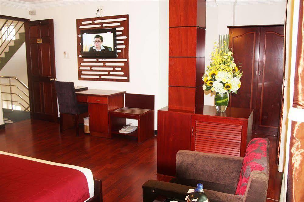 Good Vibes Hotel