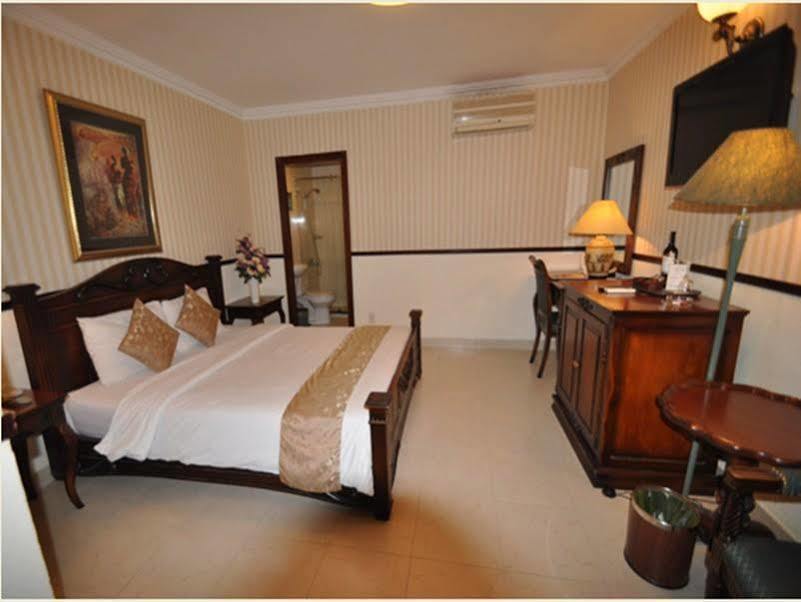 Hotel Hanz 823 Sunflower 3*