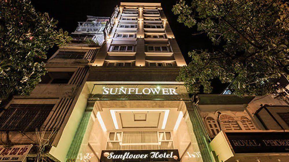Hanz 823 Sunflower Hotel