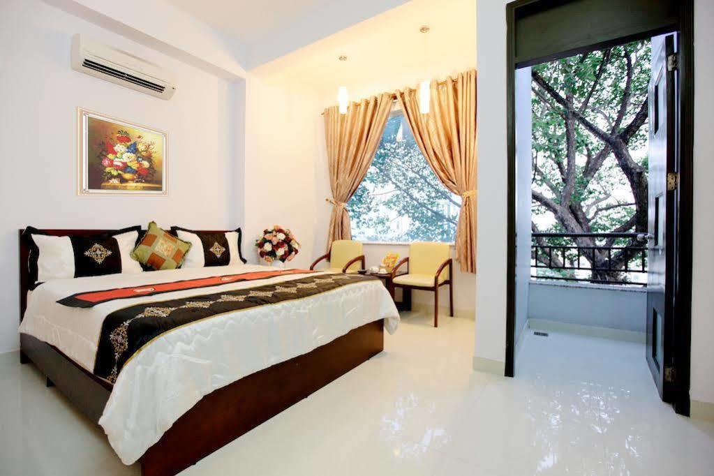 Mandarin Boutique Khách sạn 4*