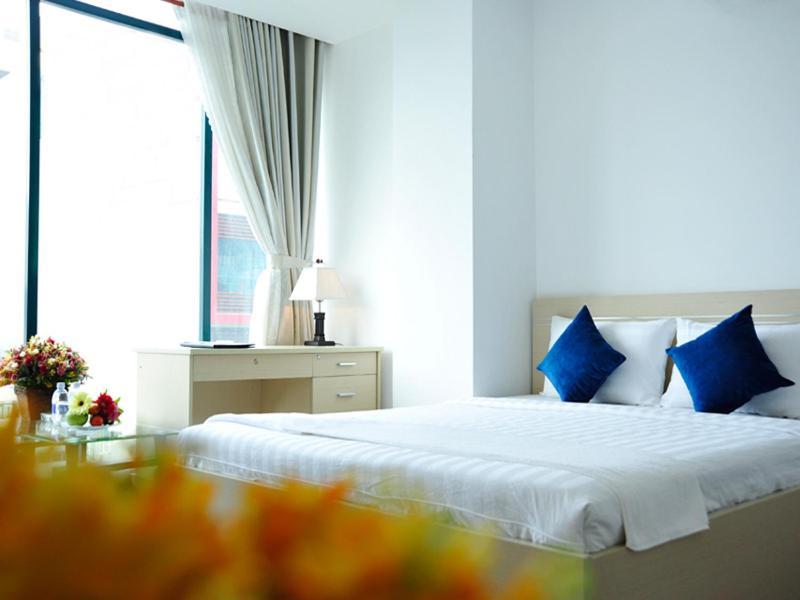 Blue Sky Hotel