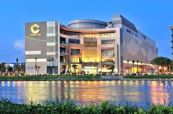 Hotel Vien Dong Phu My Hung 2*