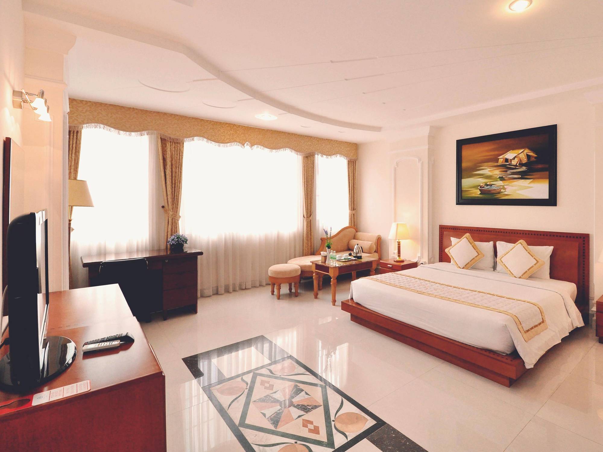 Tan Hoang Long 2* Ho Chi Minh City