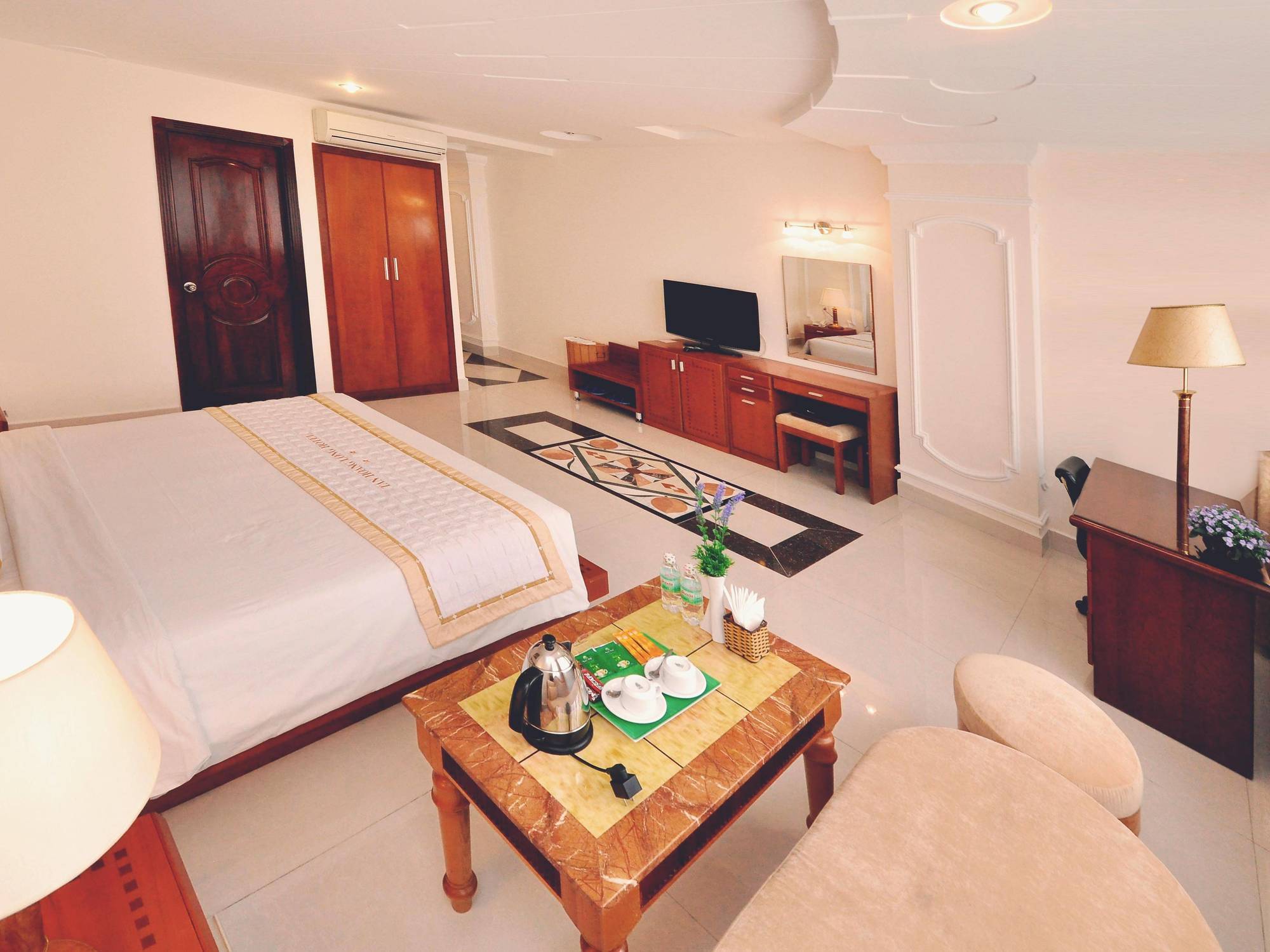 Tan Hoang Long 2* Ho Chi Minh City