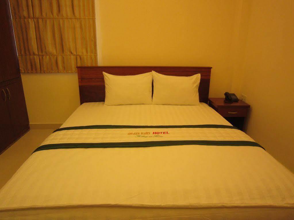 Ruby Hotel 2*