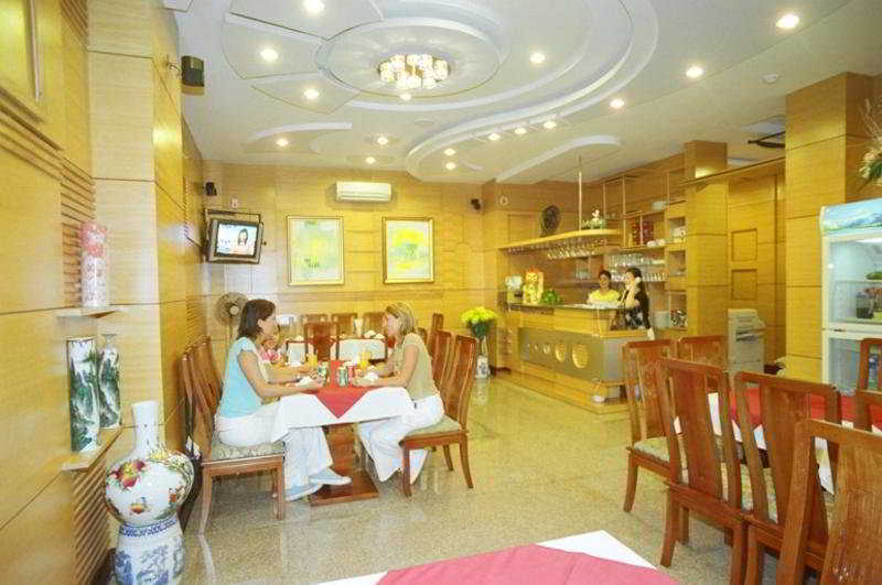 Gia Huy Hotel 2*