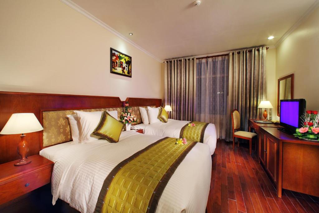 First Hotel - New Wing 4*
