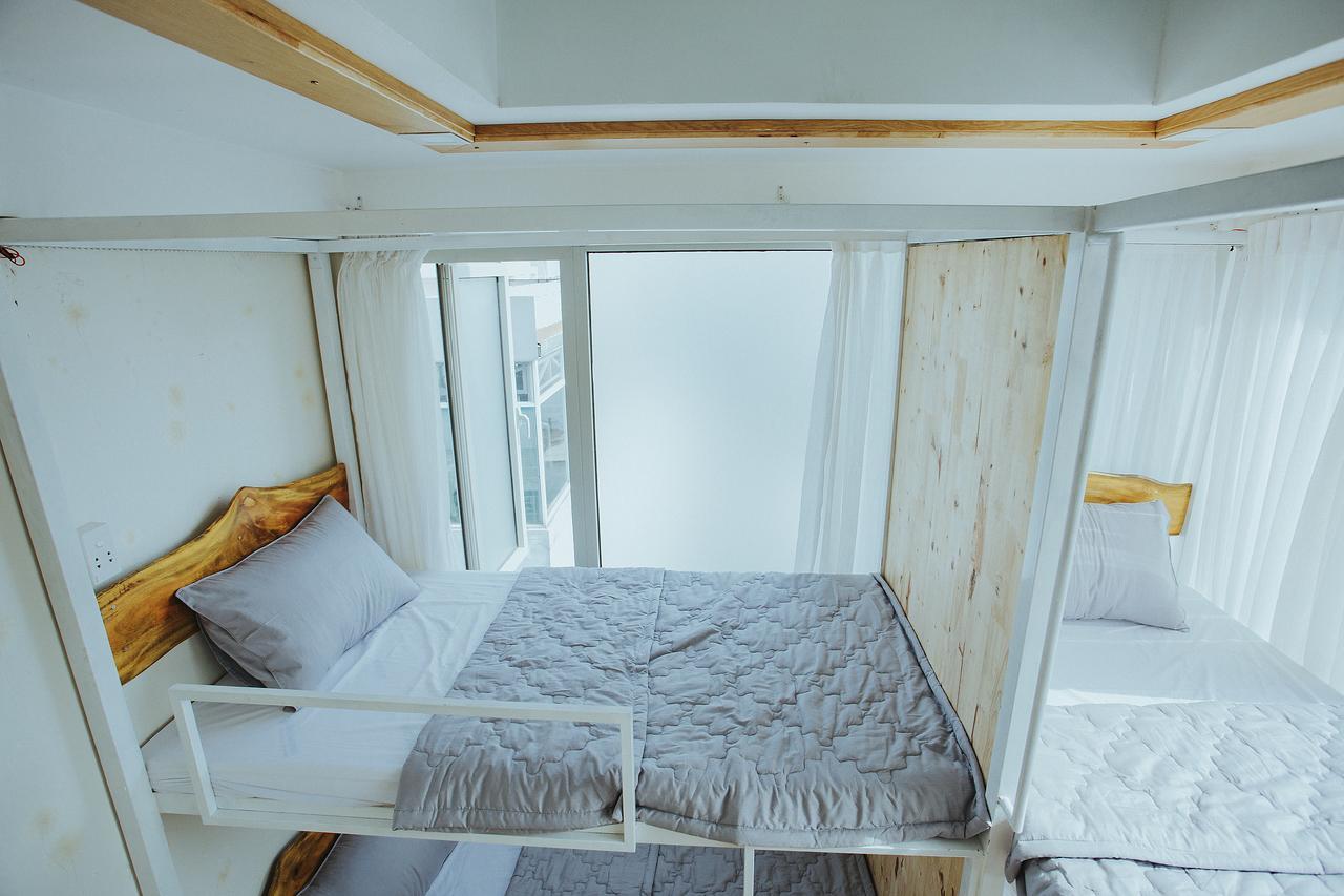 Jan Hostel *