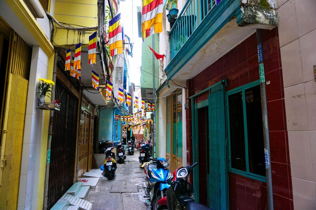 Color House Hostel *