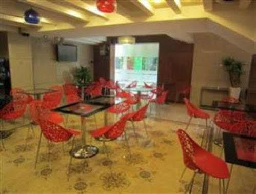 Acacia Saigon Hotel
