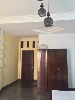 Hotel Vinabooker Pham Hung *