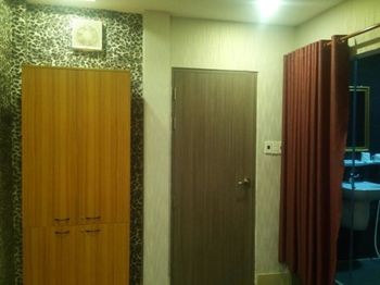 Venus - 2i1a Bach Dang P2 Tan Binh Aparthotel