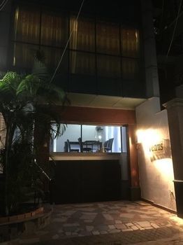 Venus - 2i1a Bach Dang P2 Tan Binh 2* Ho Chi Minh City