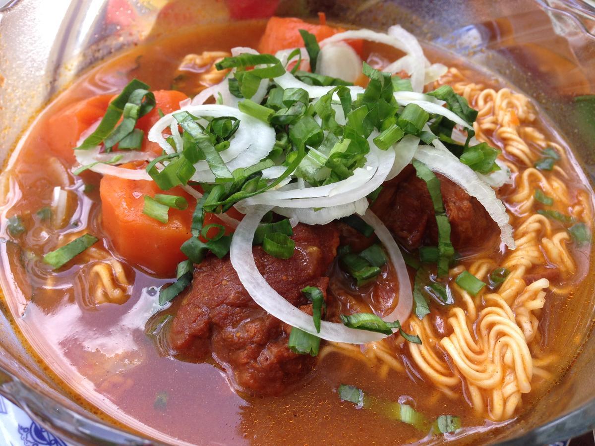 S Phuot - 3a Lam Son, Ward 2, Tan Binh District Katil *
