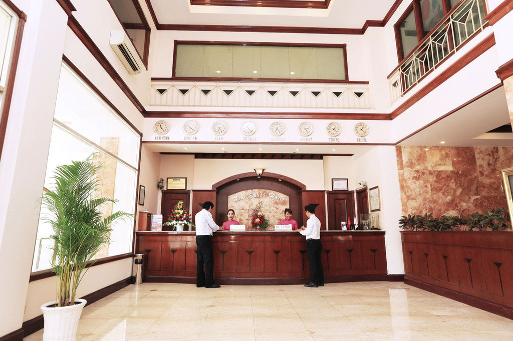 Hotel Lotus Saigon 4*