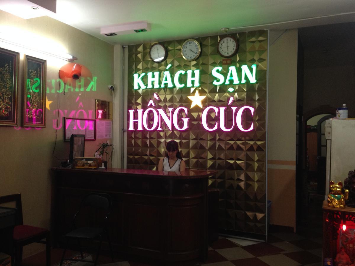 Hong Cuc *