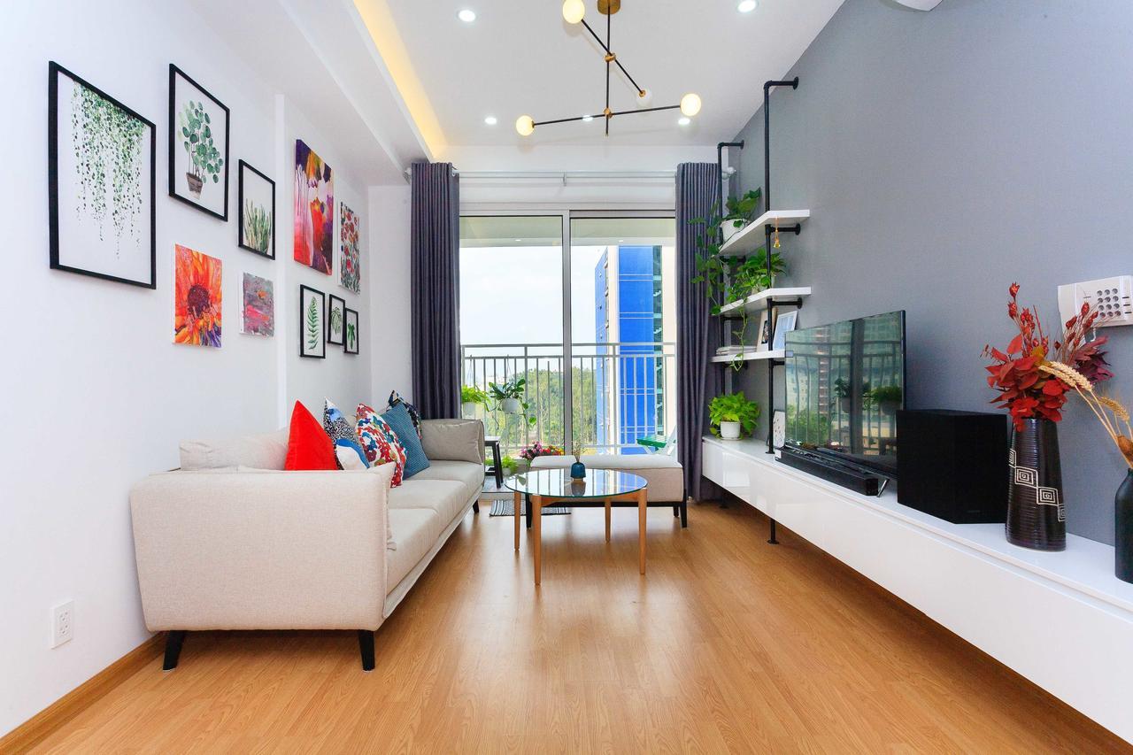 Kirakuan Luxury 2br Pool/gym * Ho Chi Minh City