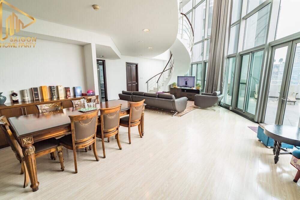 Luxury Penthouse Soho Apartment *