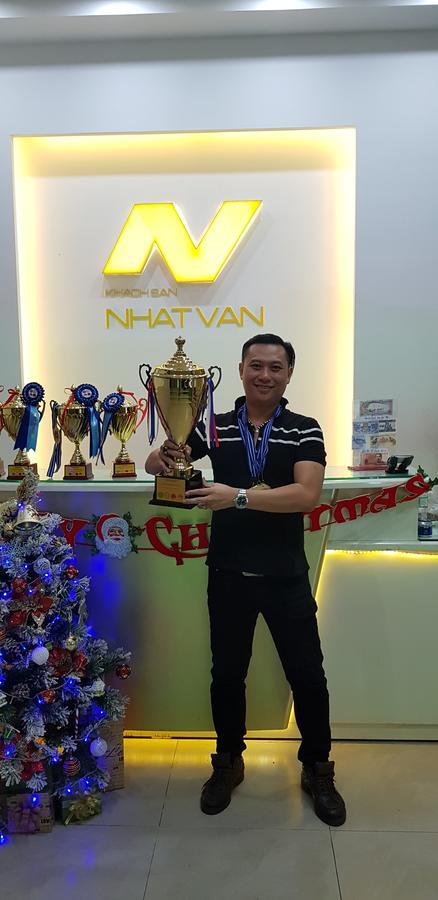 Nhat Van Hotel *