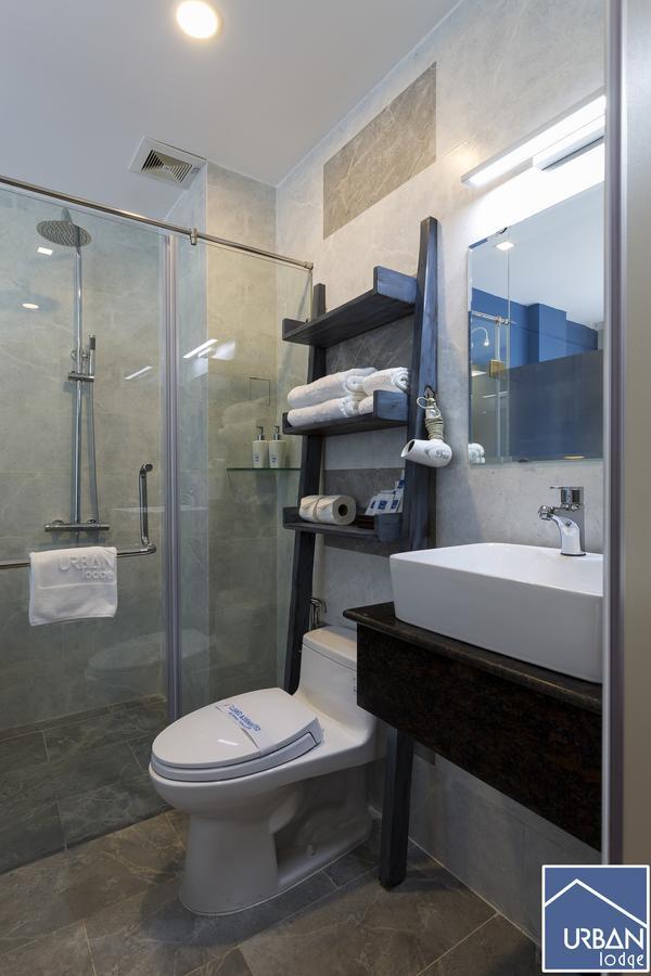 Urban Hotel 2*