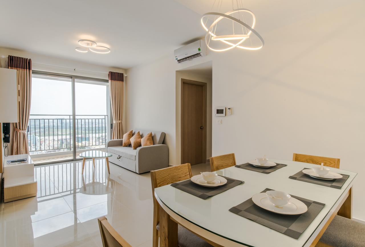 Garden & Pool Signature Rivergate *