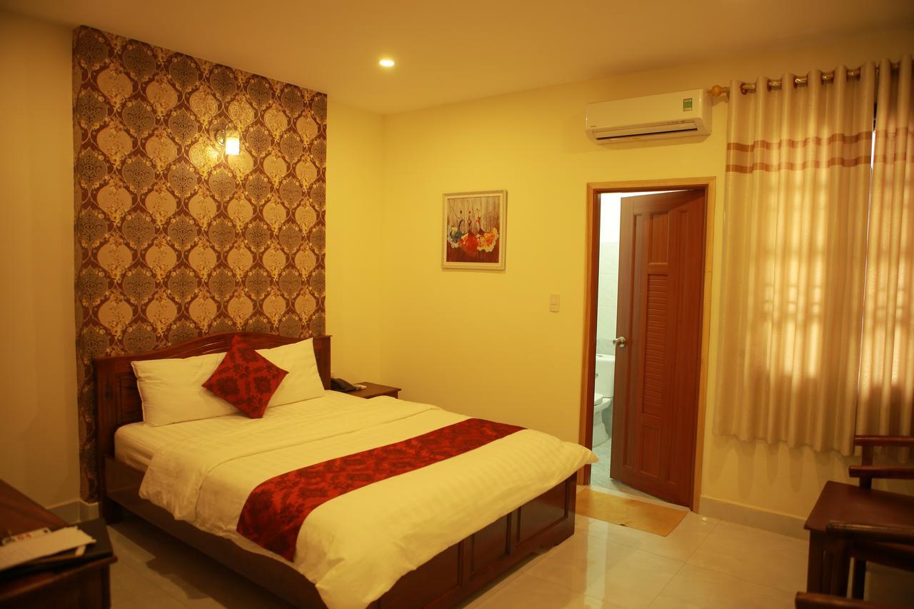Huy Hoang 1 Hotel 2*