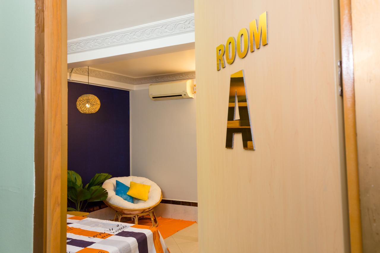 Tropical Vibes Hostel