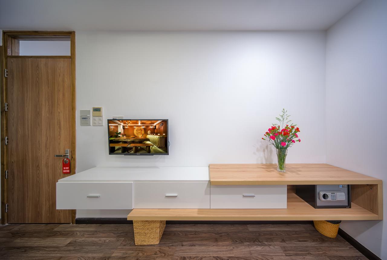 Della Boutique Hostel *