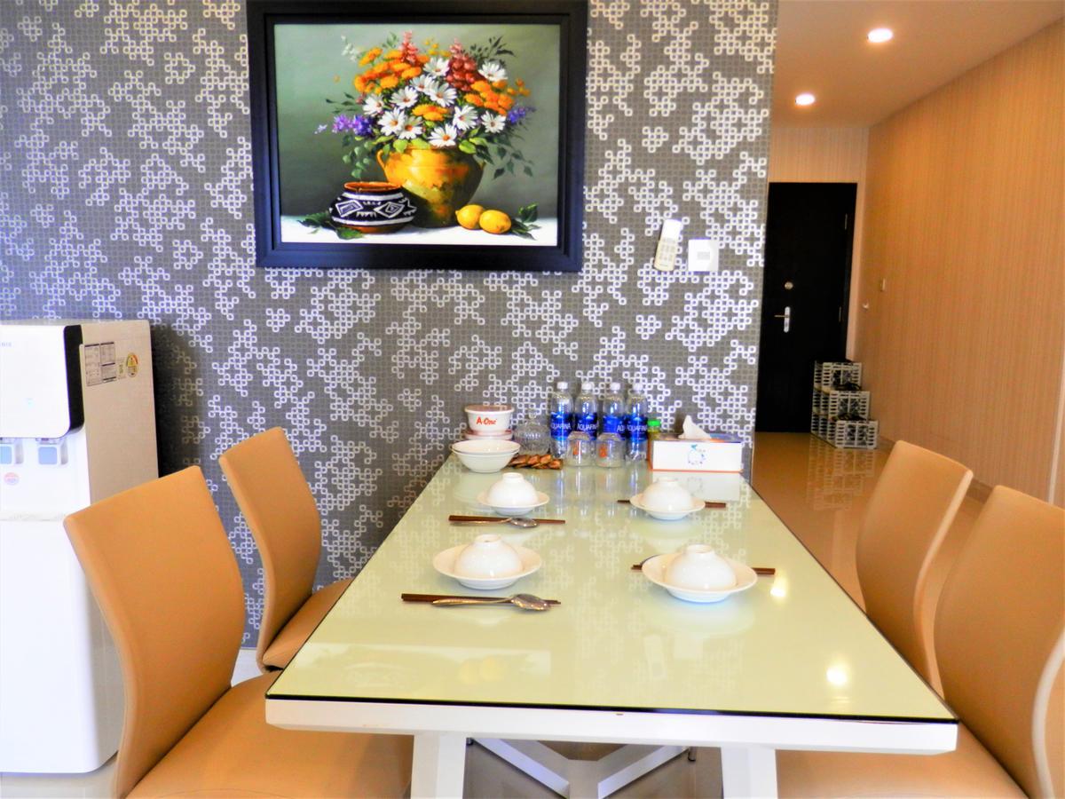 Aparthotel Sunrise City Trang' S W2-1704 Ho Chi Minh City