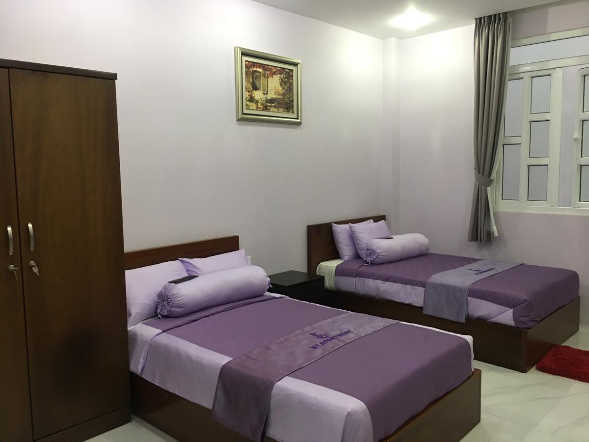 Hotel Ht *