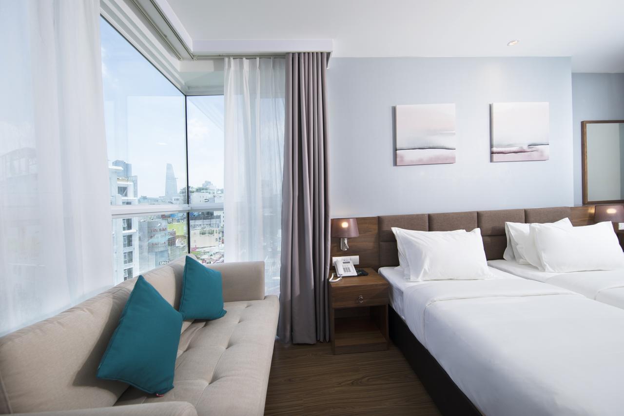 The Blue Hotel 3*