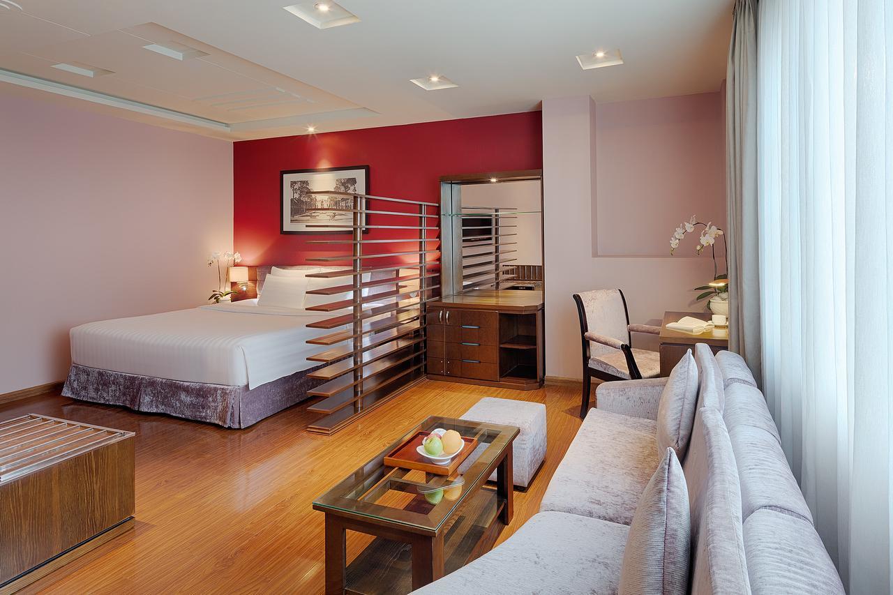 Grand Silverland Hotel