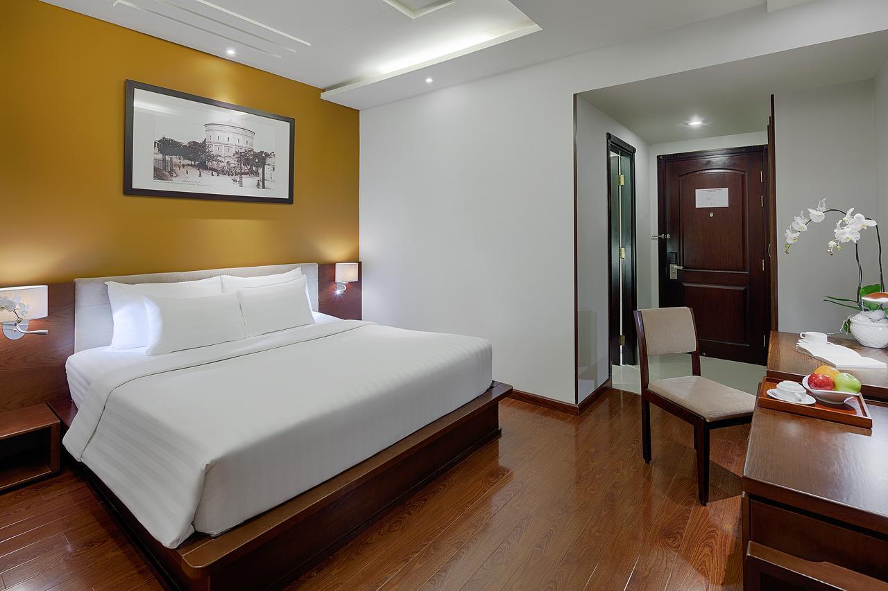 Grand Silverland Hotel 4*
