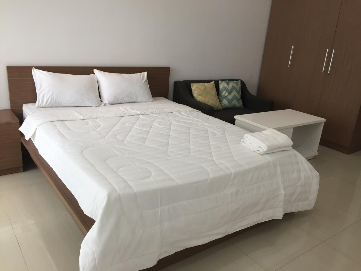 Apartment Smile 10 *