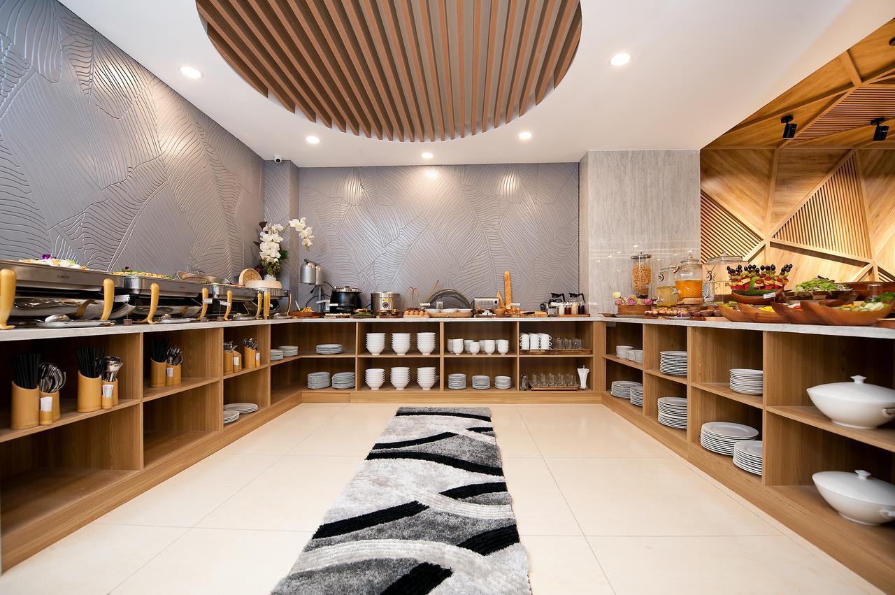 Adora 4* Ho Chi Minh City