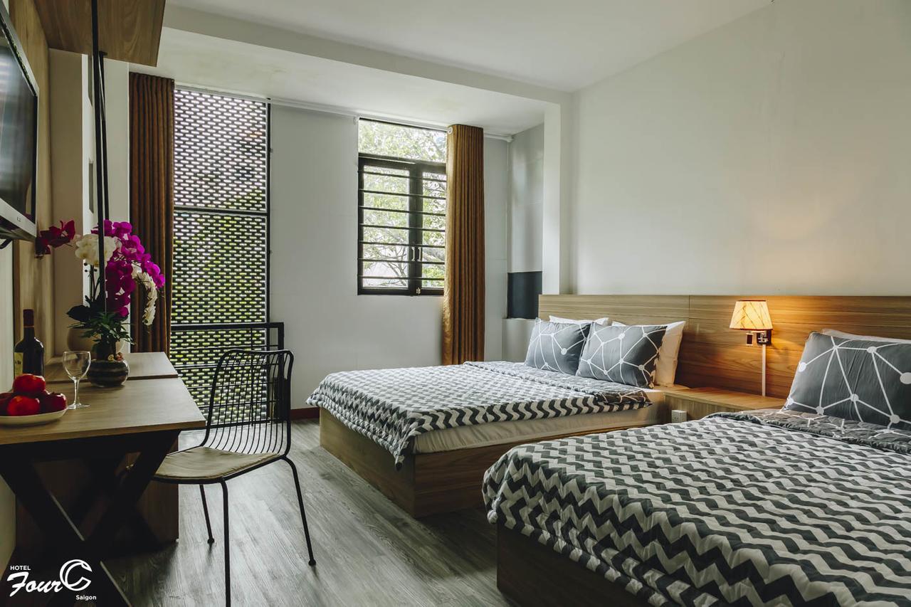 Hotel Four C 2*
