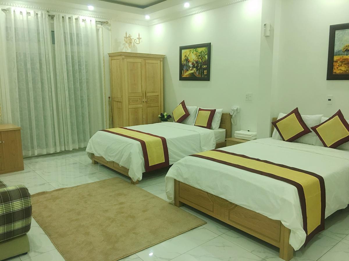 Kim Cuong - Near Tan Son Nhat Airport