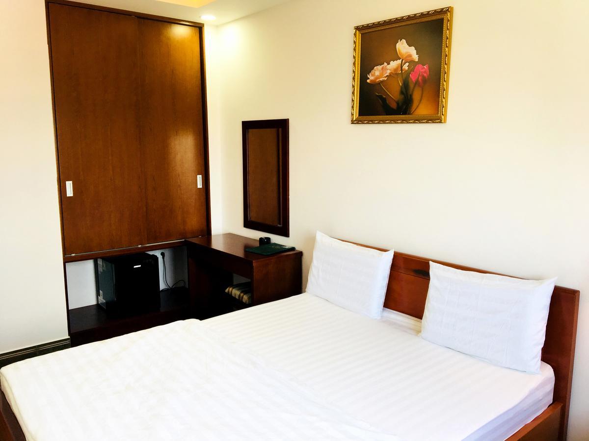 Queen Victoria Ho Chi Minh City