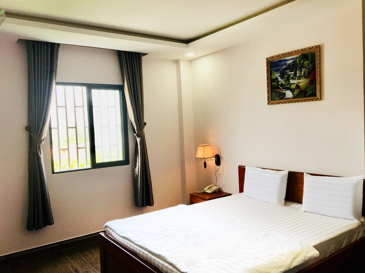 Hotel Queen Victoria Ho Chi Minh City