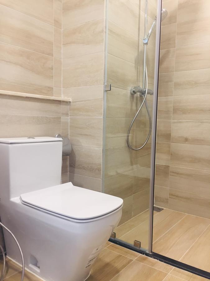 Apartment Luxury Apartmentel - Vinhomes Golden River Ho Chi Minh City