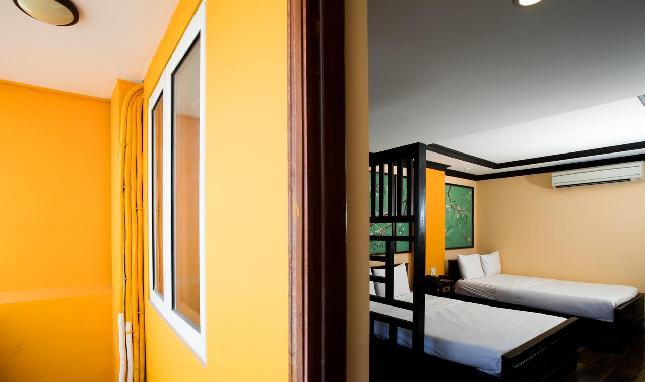 Ipeace - Bui Vien Walking Street Hotel