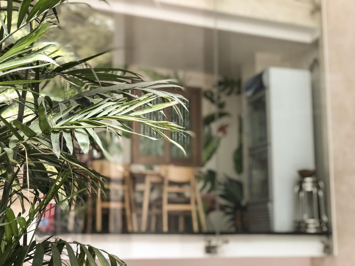 Tropical House *