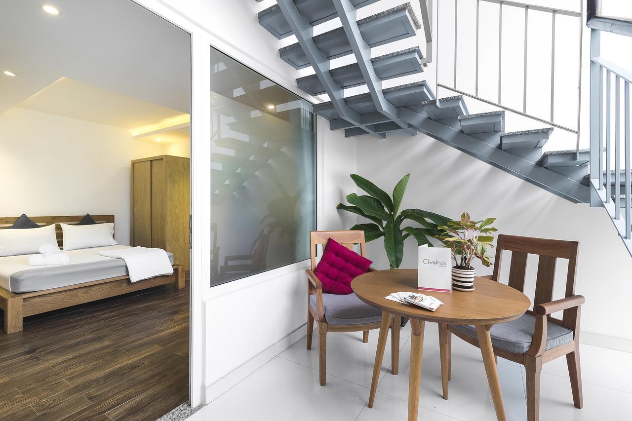 The Transit House 3*
