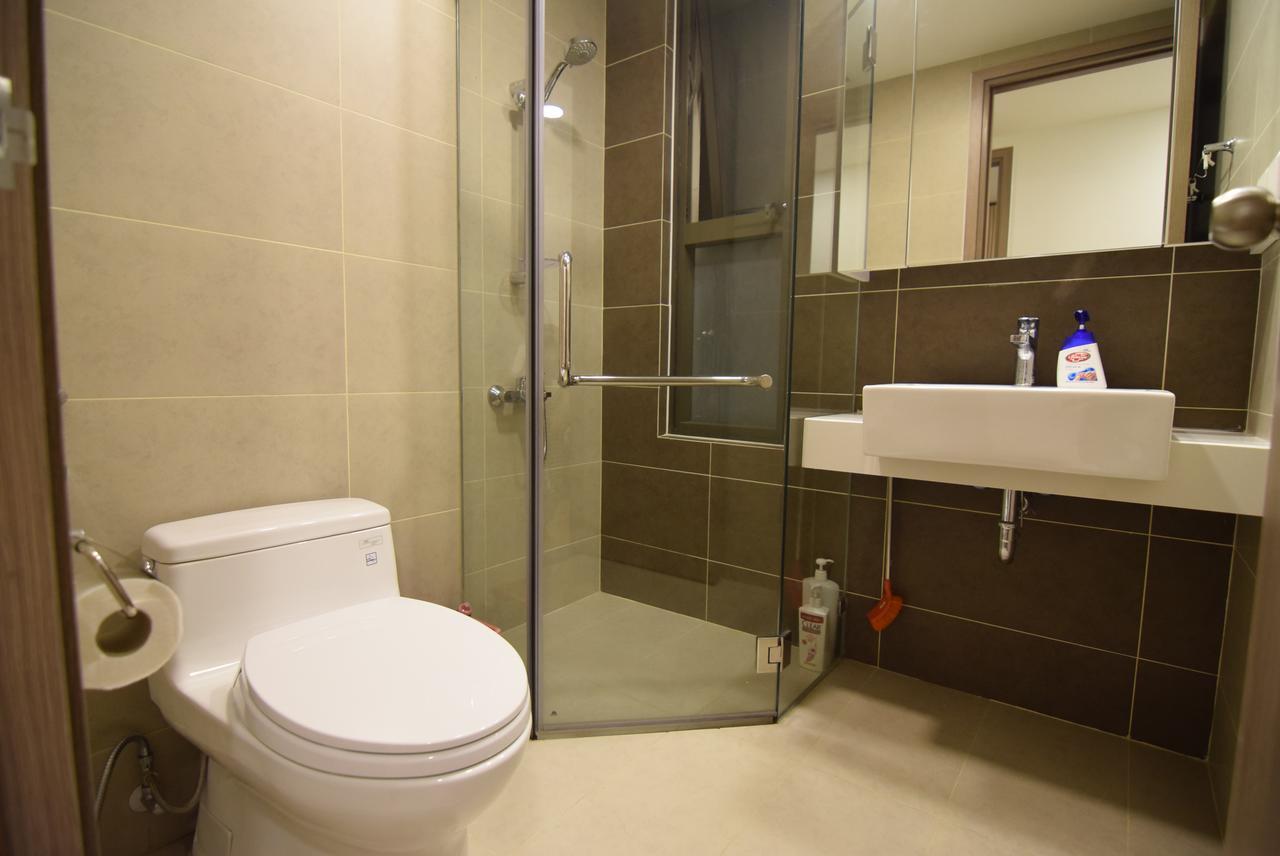 Rivergate - Luxury Across D1 - Free Pool,gym,netflix Apartment Ho Chi Minh City