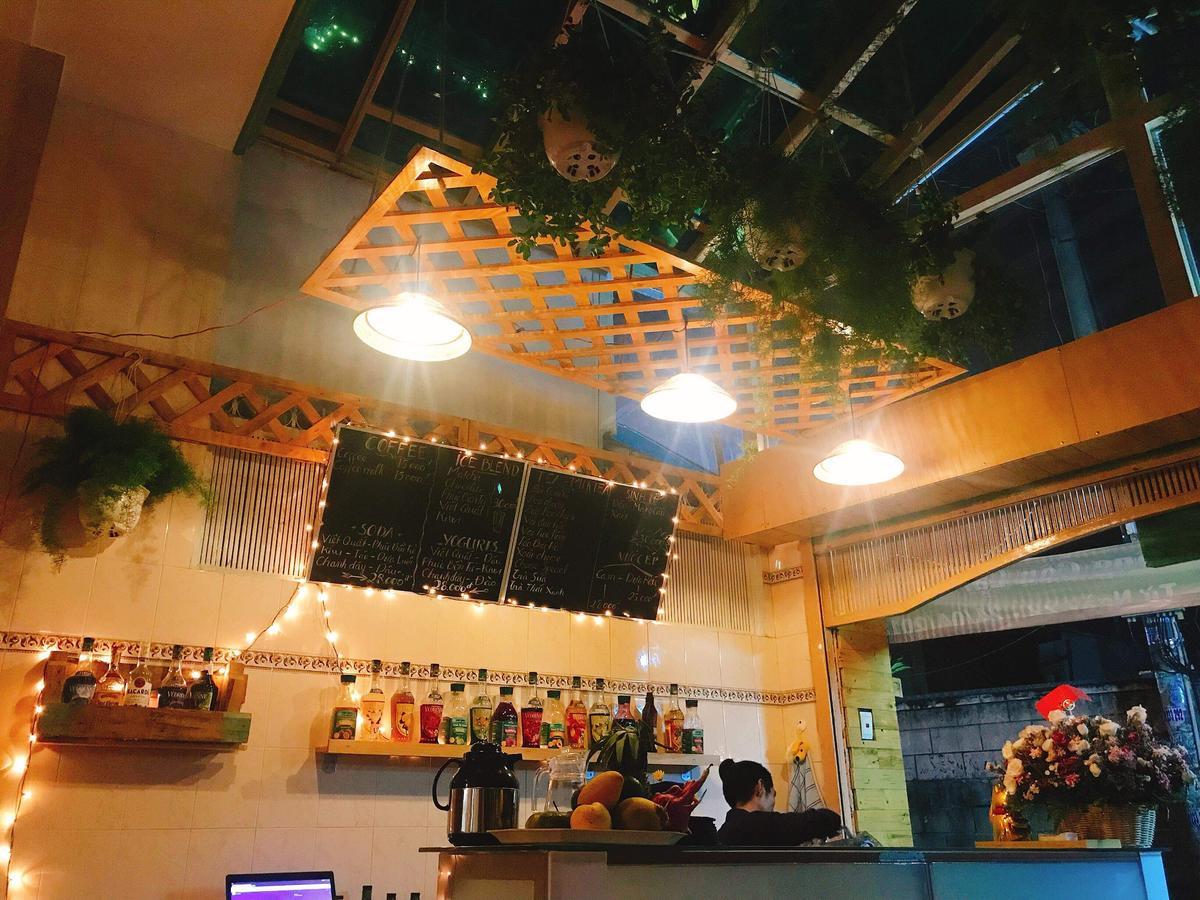 Tropical Vibes Hostel
