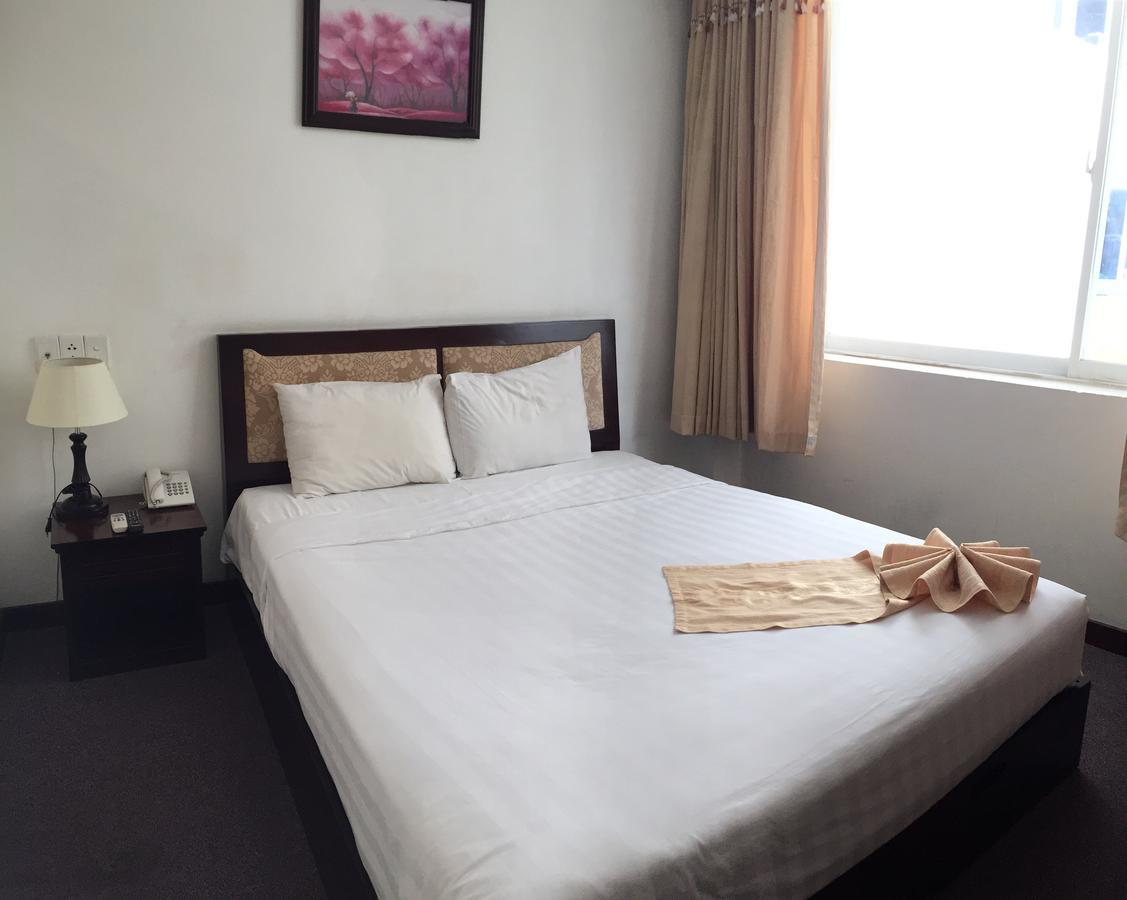 Dong Kinh Hotel 3*