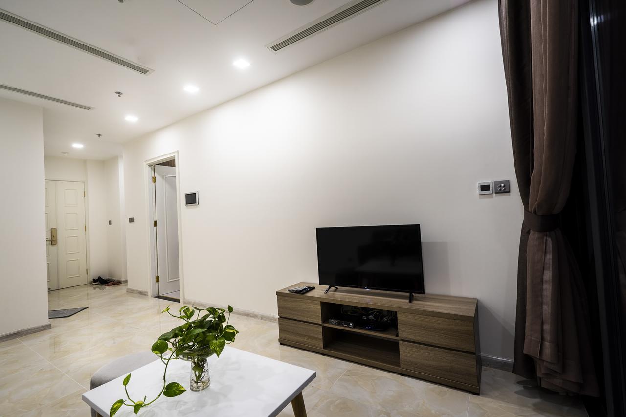 Qq - Vinhome Golden River - D.1 Apartment *