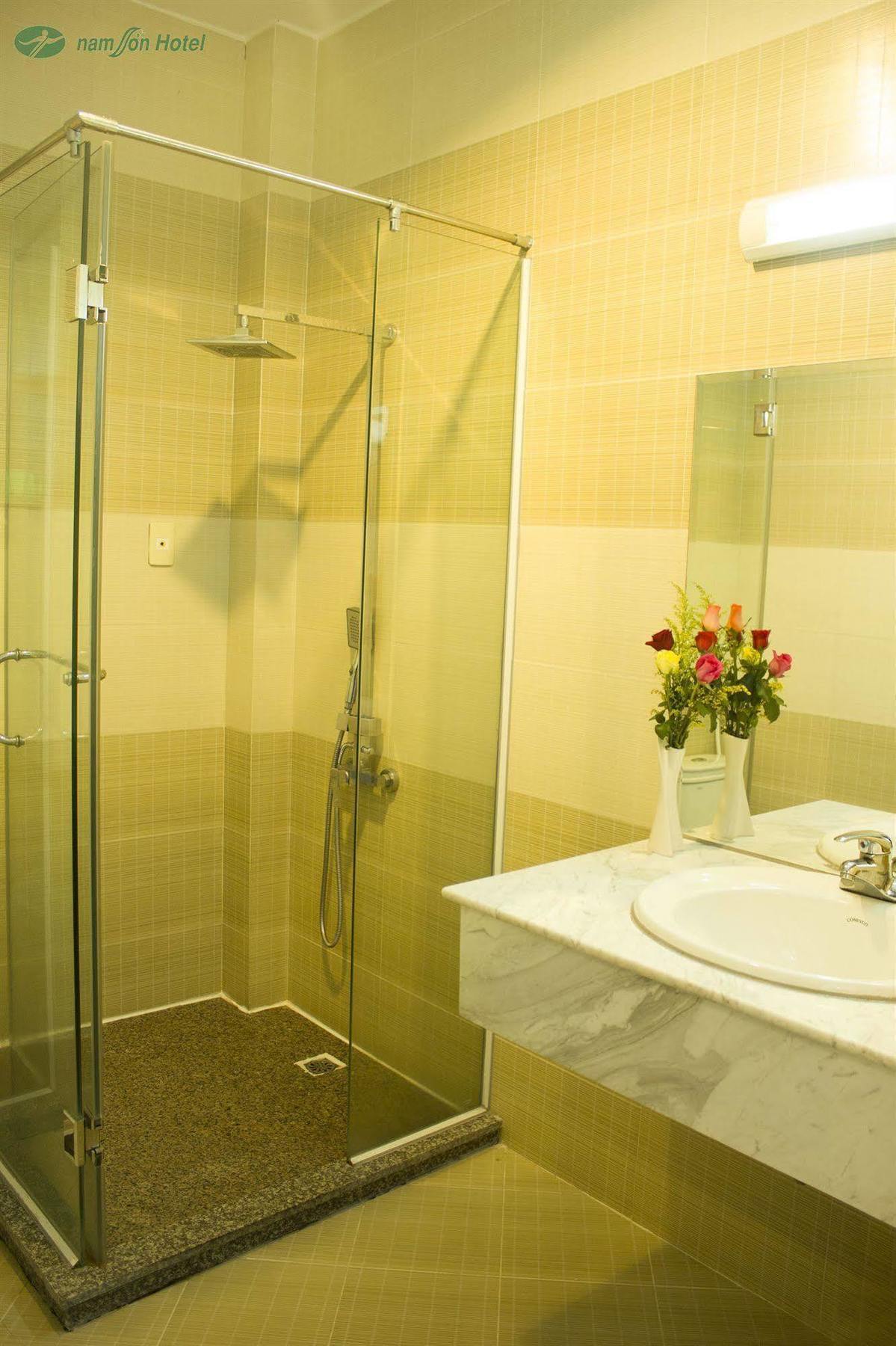 Nam Son Hotel